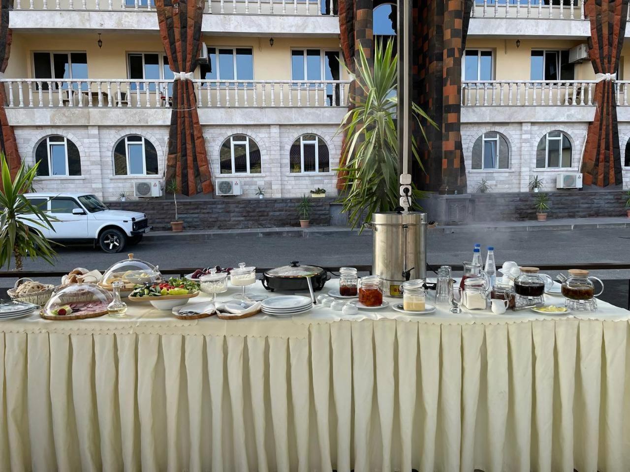 Grand Hotel Kapan, Armenia Exterior photo