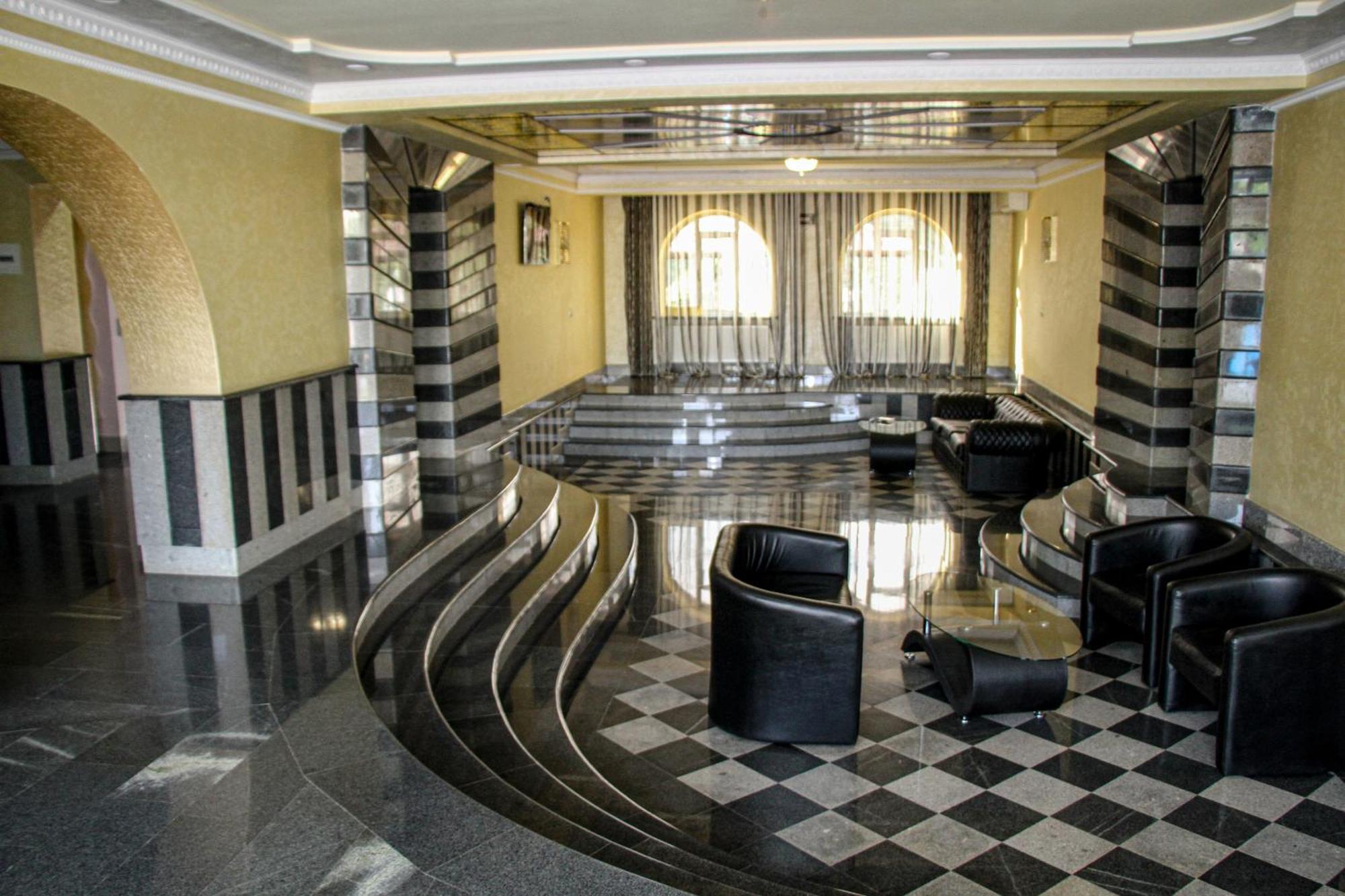 Grand Hotel Kapan, Armenia Exterior photo